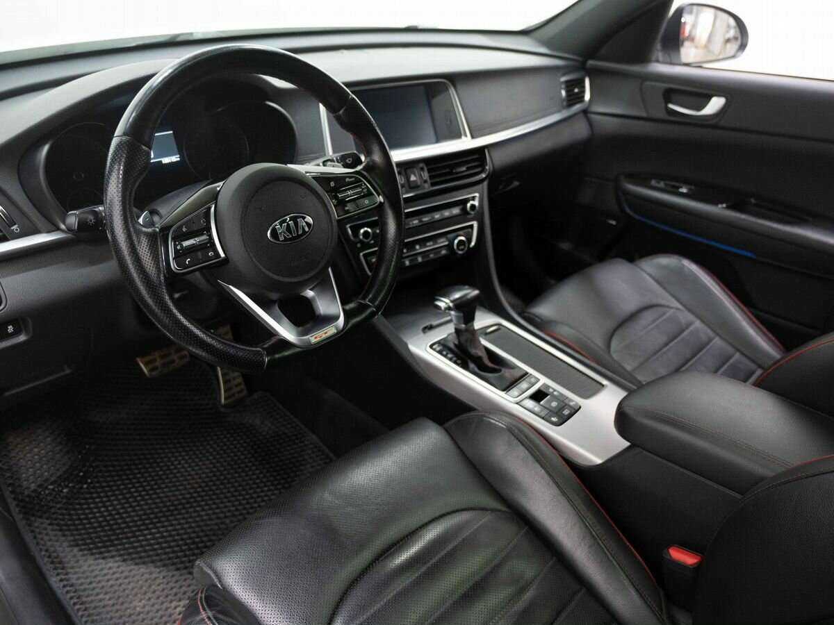 Б/У Киа Оптима 2018 года. Фото: #4