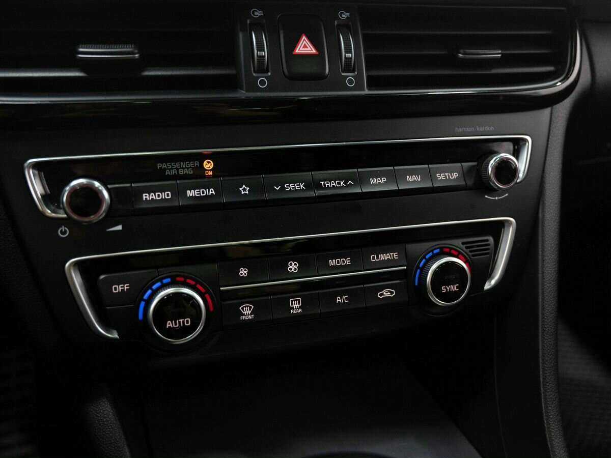 Б/У Киа Оптима 2018 года. Фото: #16