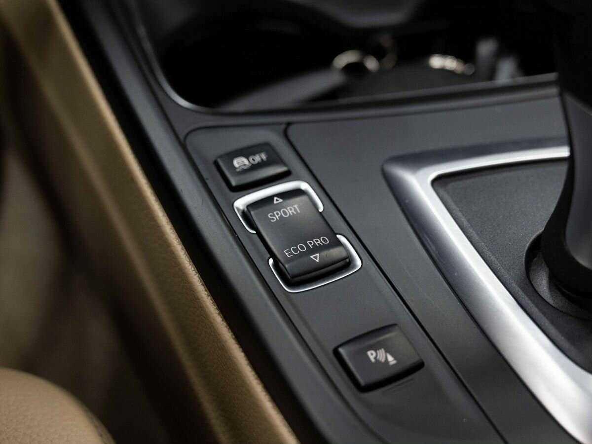 Б/У БМВ 3 серии 2012 года. Фото: #24