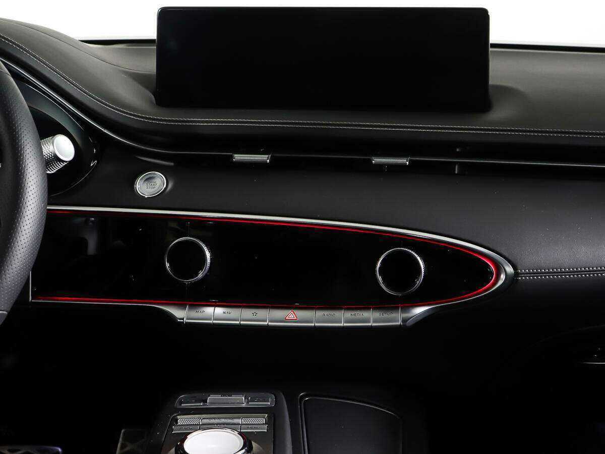 Б/У Генезис ГВ70 2022 года. Фото: #9