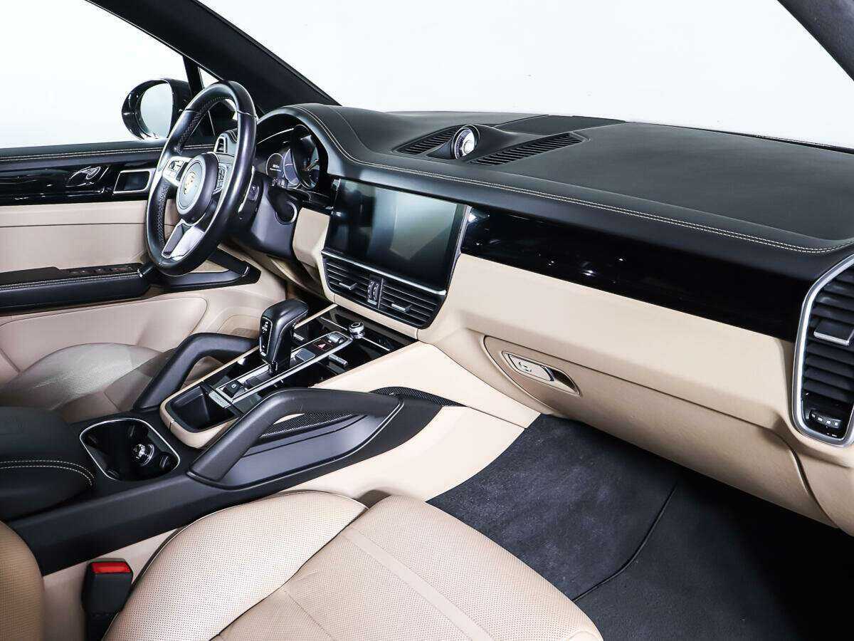 Б/У Порш Кайен 2018 года. Фото: #8