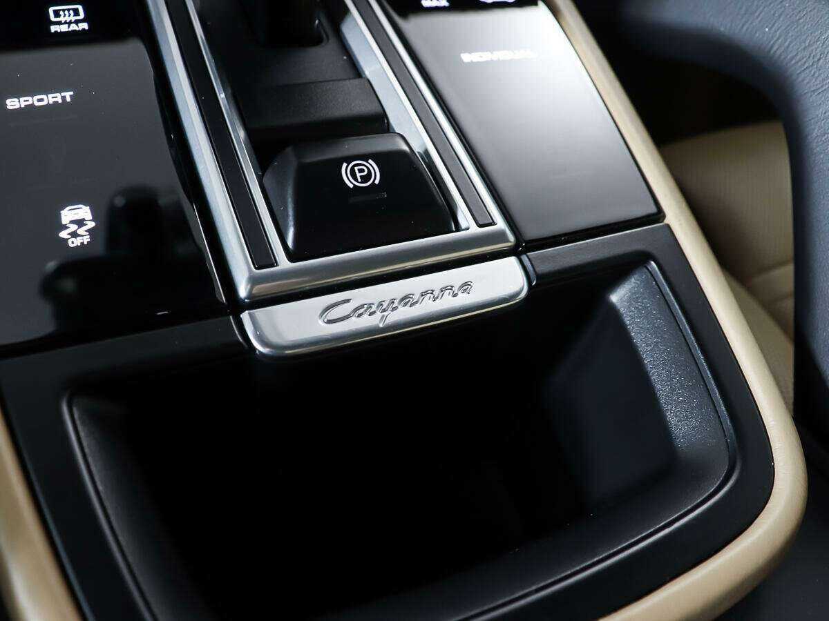 Б/У Порш Кайен 2018 года. Фото: #20