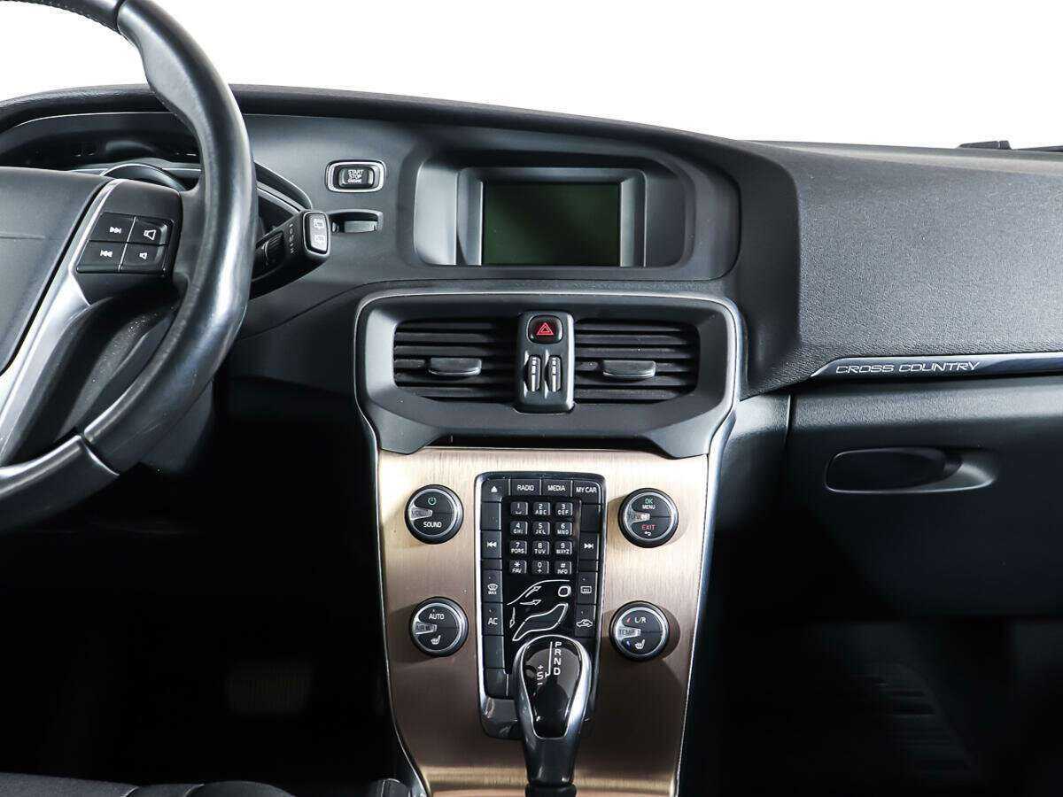 Б/У Вольво В40 Кросс Кантри 2013 года. Фото: #11