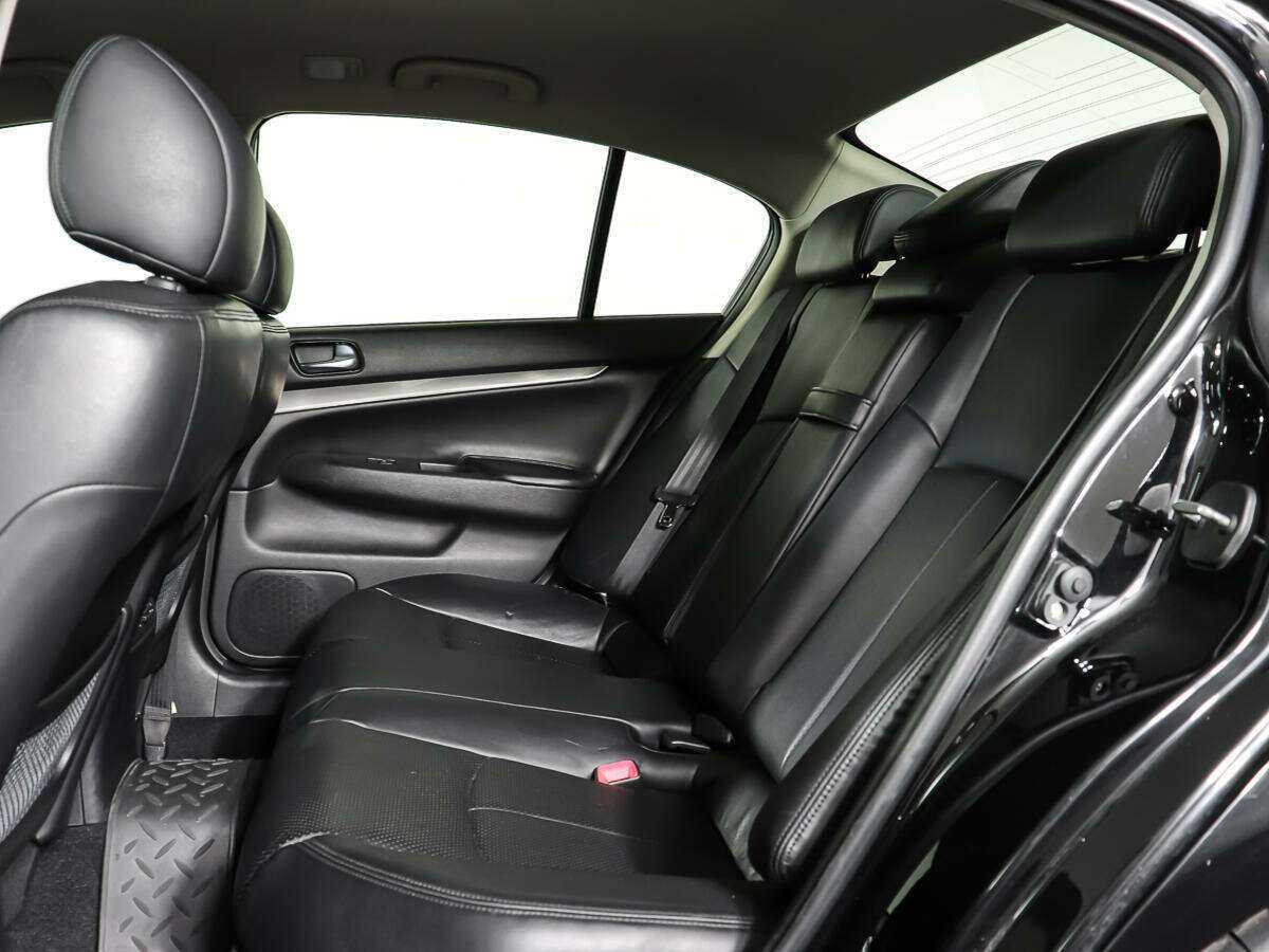 Б/У Инфинити Г 2010 года. Фото: #9