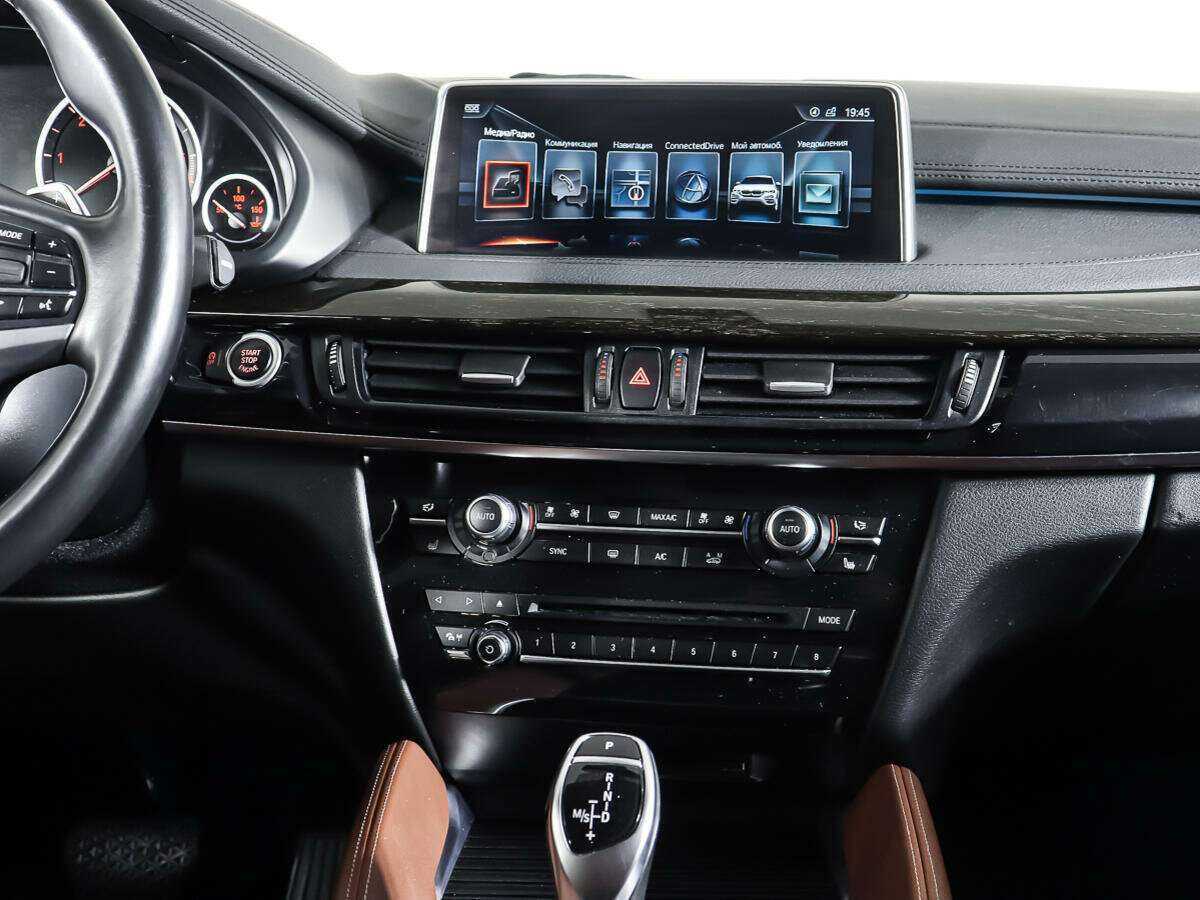 Б/У БМВ Икс6 2017 года. Фото: #12