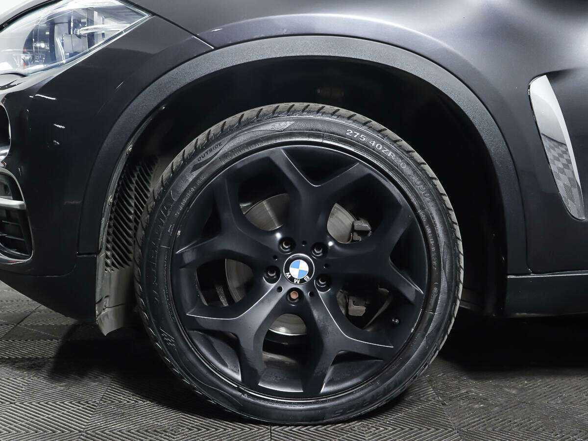 Б/У БМВ Икс6 2017 года. Фото: #26