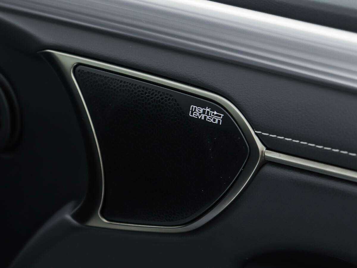 Б/У Лексус ЕС 2020 года. Фото: #16