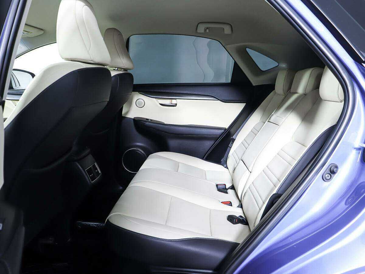 Б/У Лексус Н-Икс 2017 года. Фото: #9