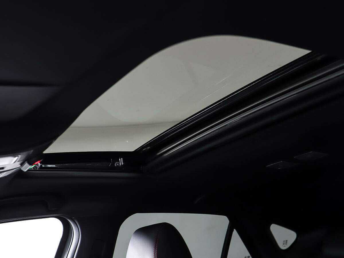 Б/У Мазда Ц-Икс-4 2022 года. Фото: #16