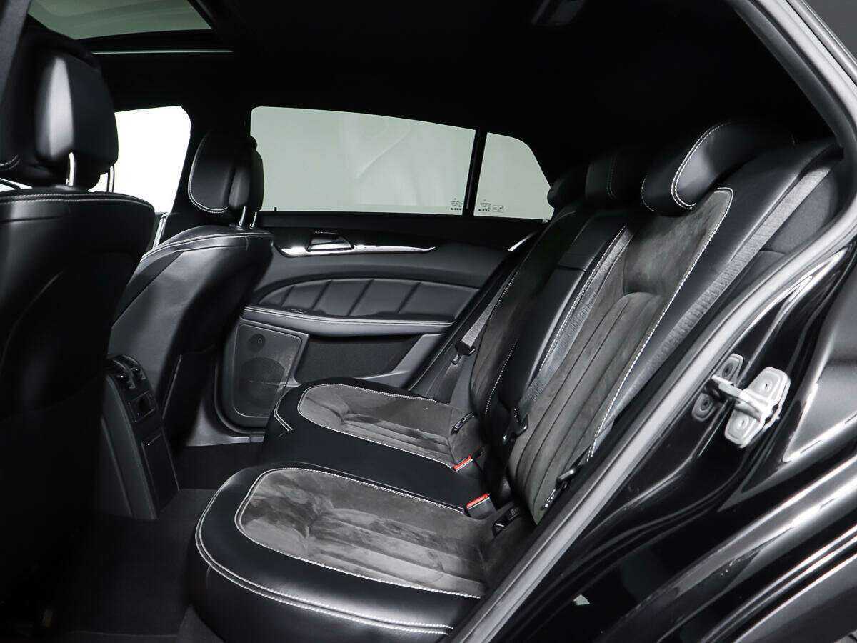 Б/У Мерседес-Бенц ЦЛС 2017 года. Фото: #9