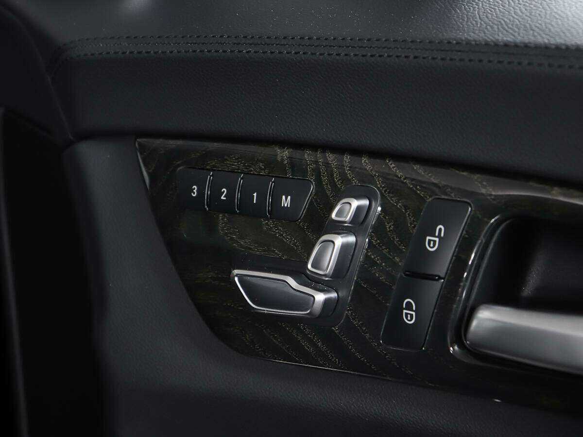 Б/У Мерседес-Бенц ЦЛС 2017 года. Фото: #16