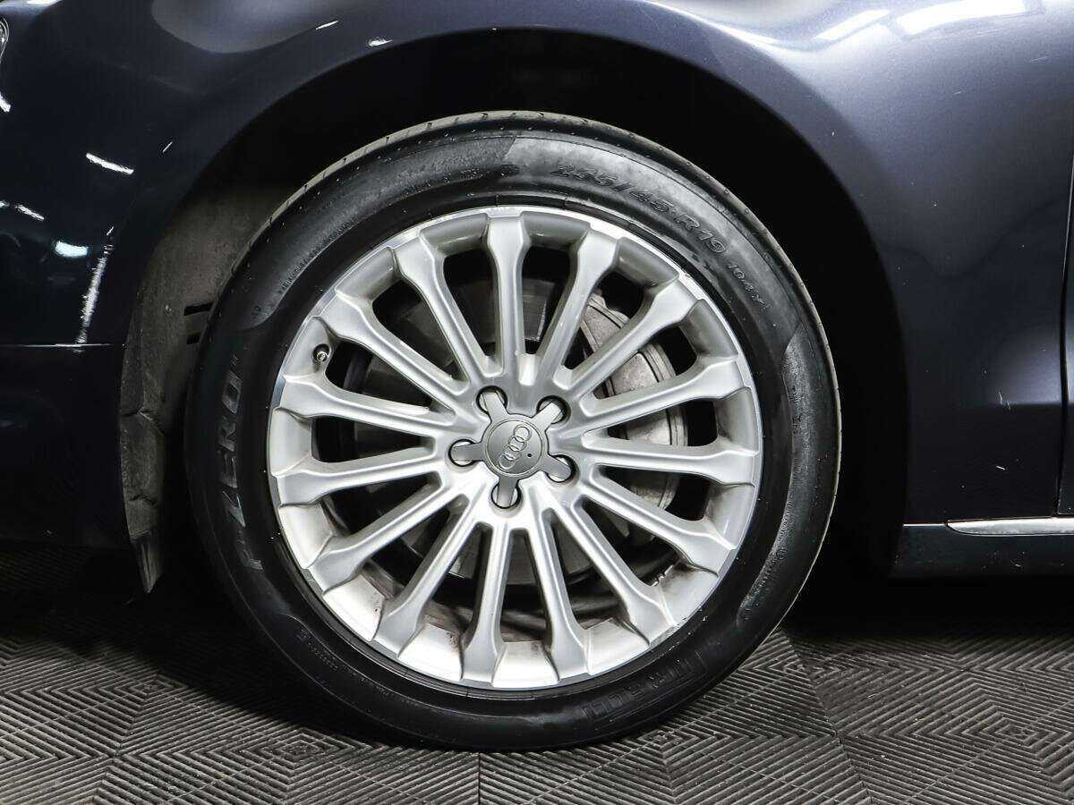 Б/У Ауди А8 2016 года. Фото: #28