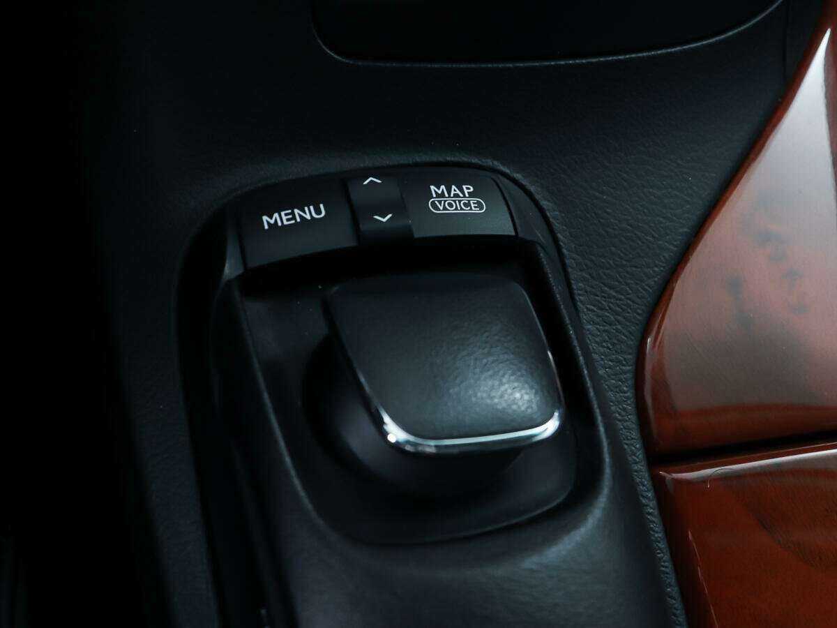 Б/У Лексус Р-Икс 2010 года. Фото: #21