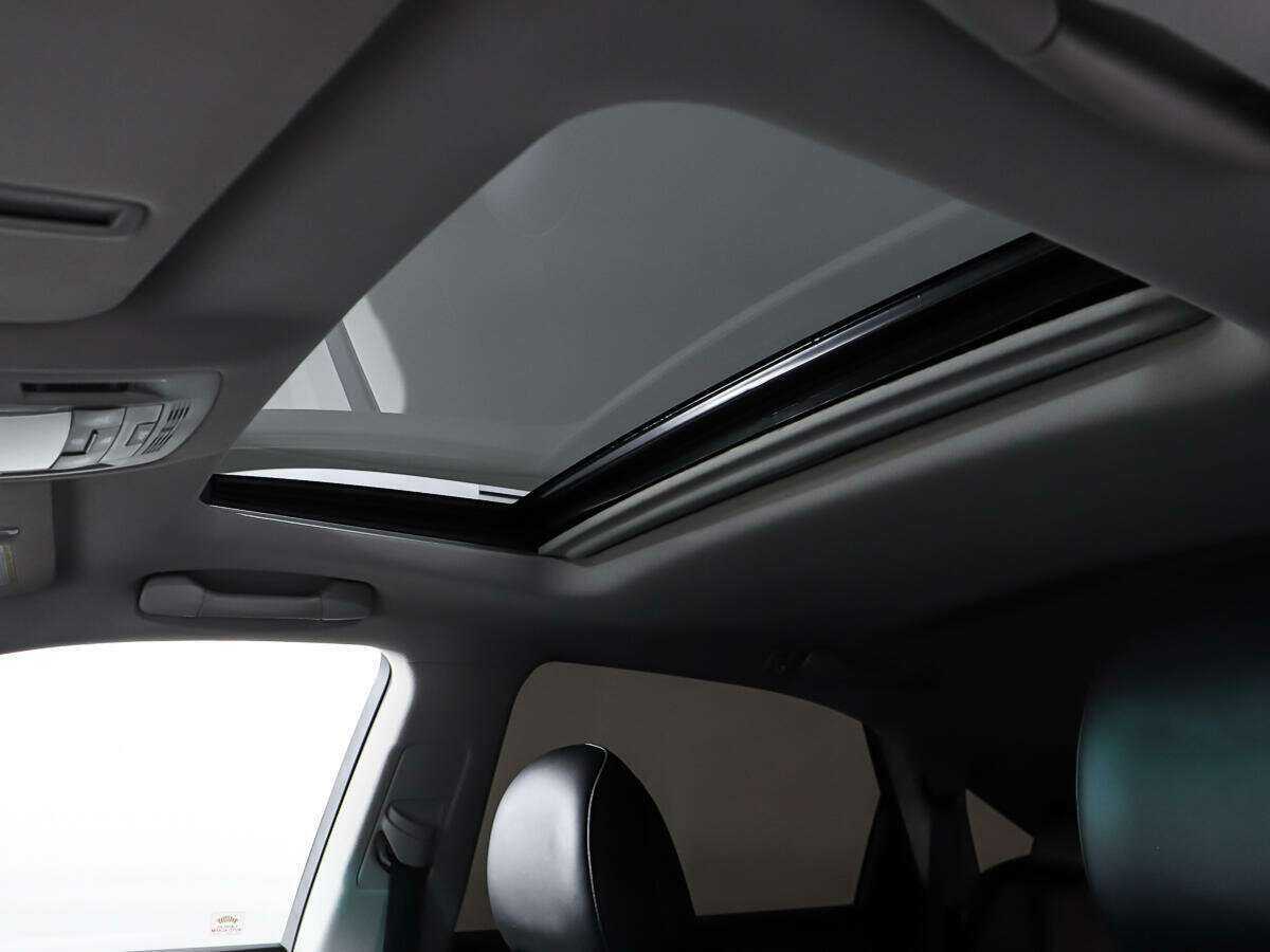 Б/У Лексус Р-Икс 2010 года. Фото: #23