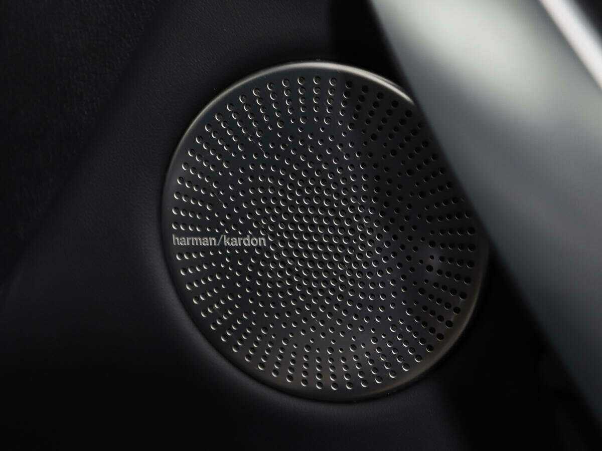 Б/У Киа Стингер 2018 года. Фото: #12