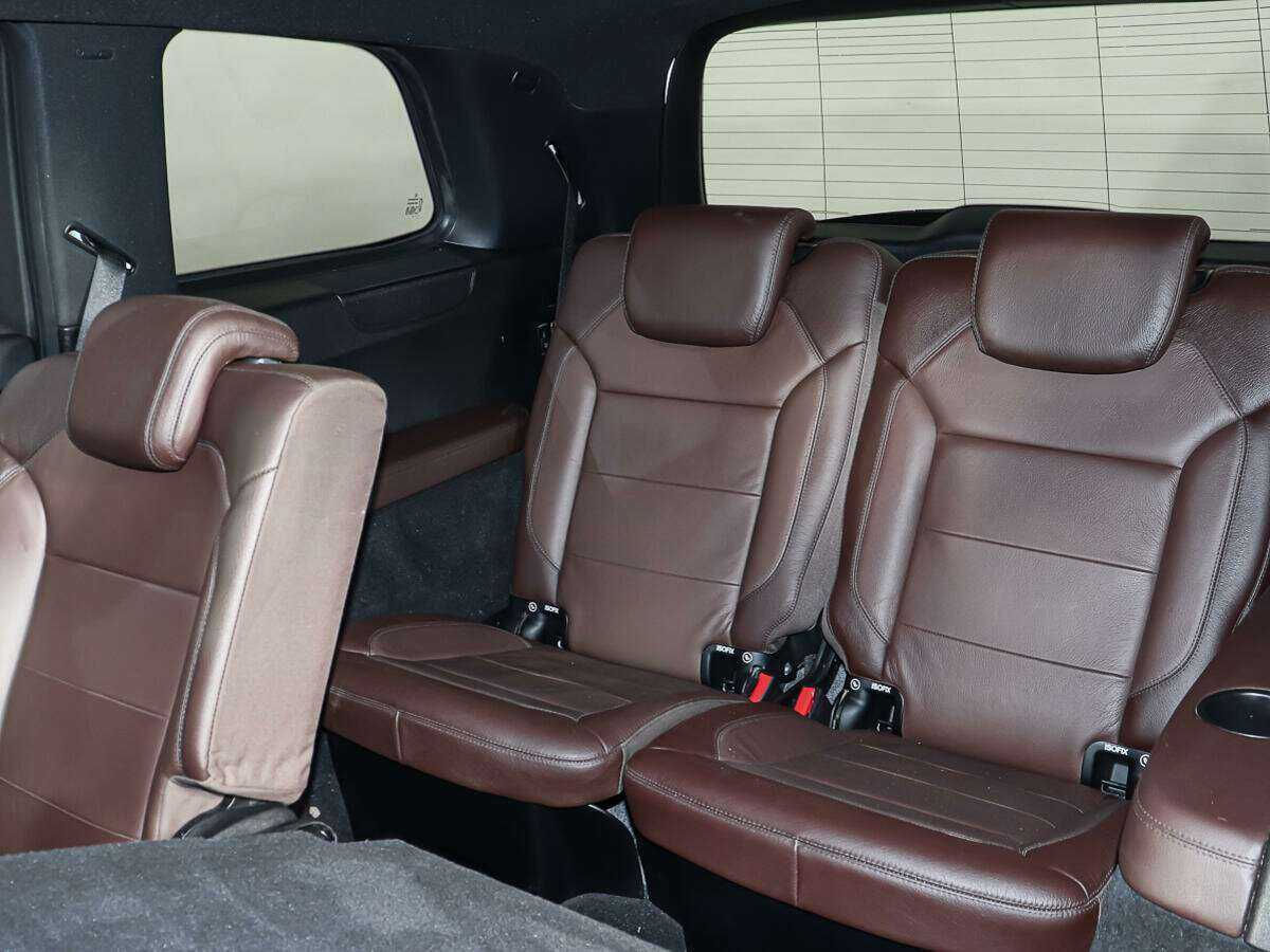 Б/У Мерседес-Бенц ГЛ-Класс 2015 года. Фото: #10