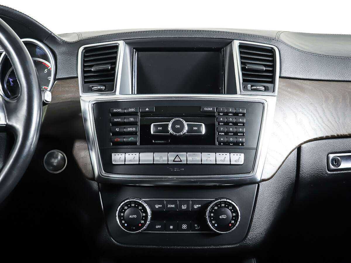 Б/У Мерседес-Бенц ГЛ-Класс 2015 года. Фото: #14