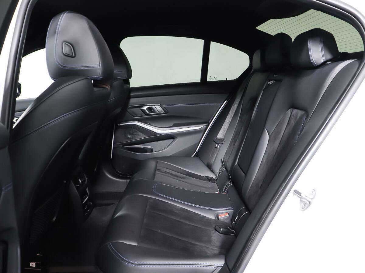 Б/У БМВ 3 серии 2019 года. Фото: #9