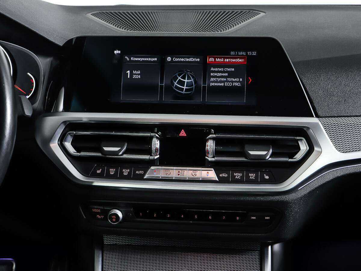 Б/У БМВ 3 серии 2019 года. Фото: #11