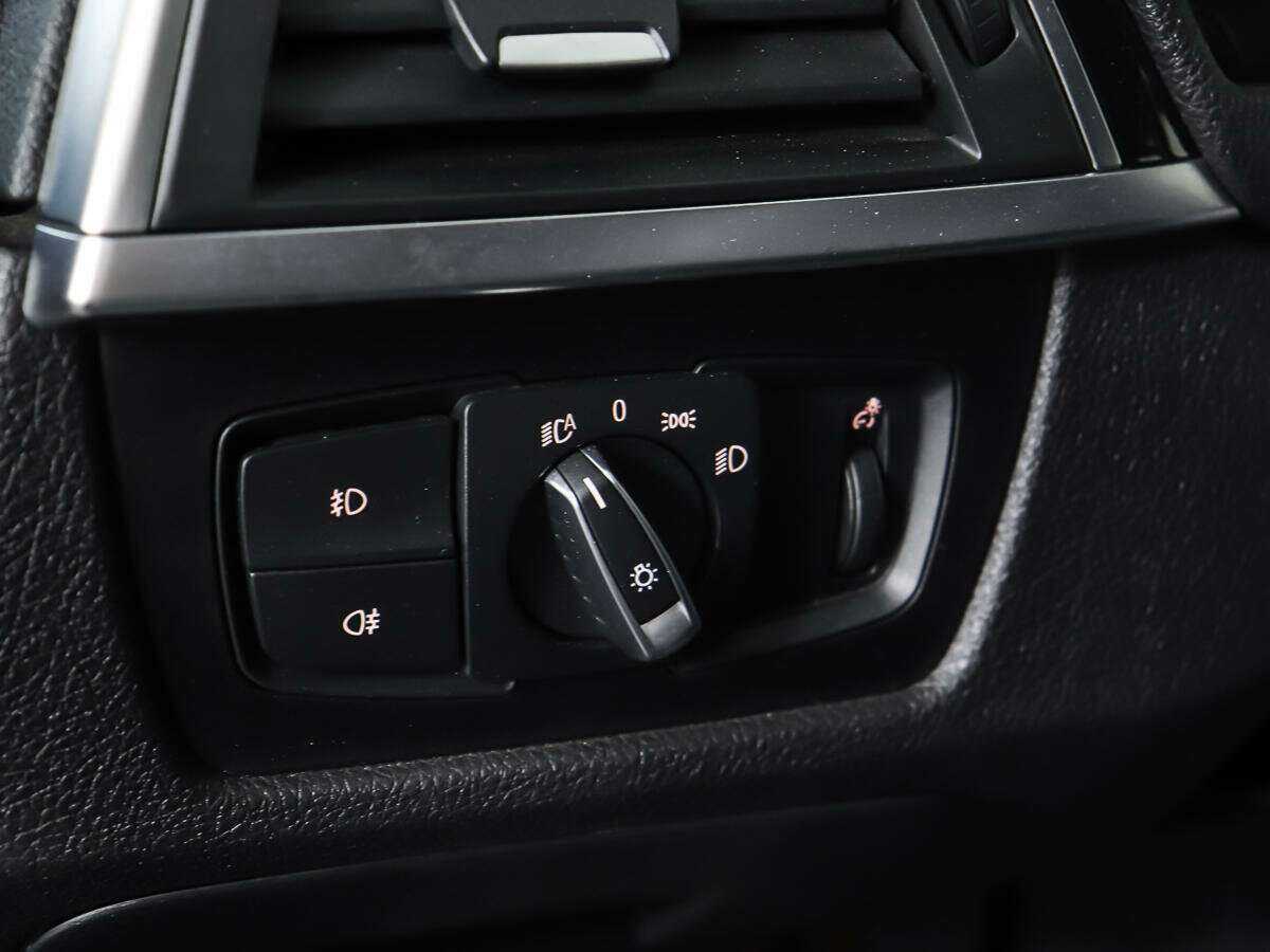 Б/У БМВ 3 серии 2017 года. Фото: #15