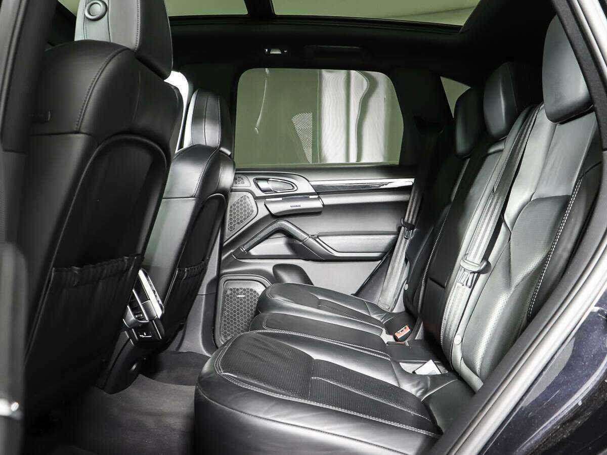 Б/У Порш Кайен 2012 года. Фото: #11