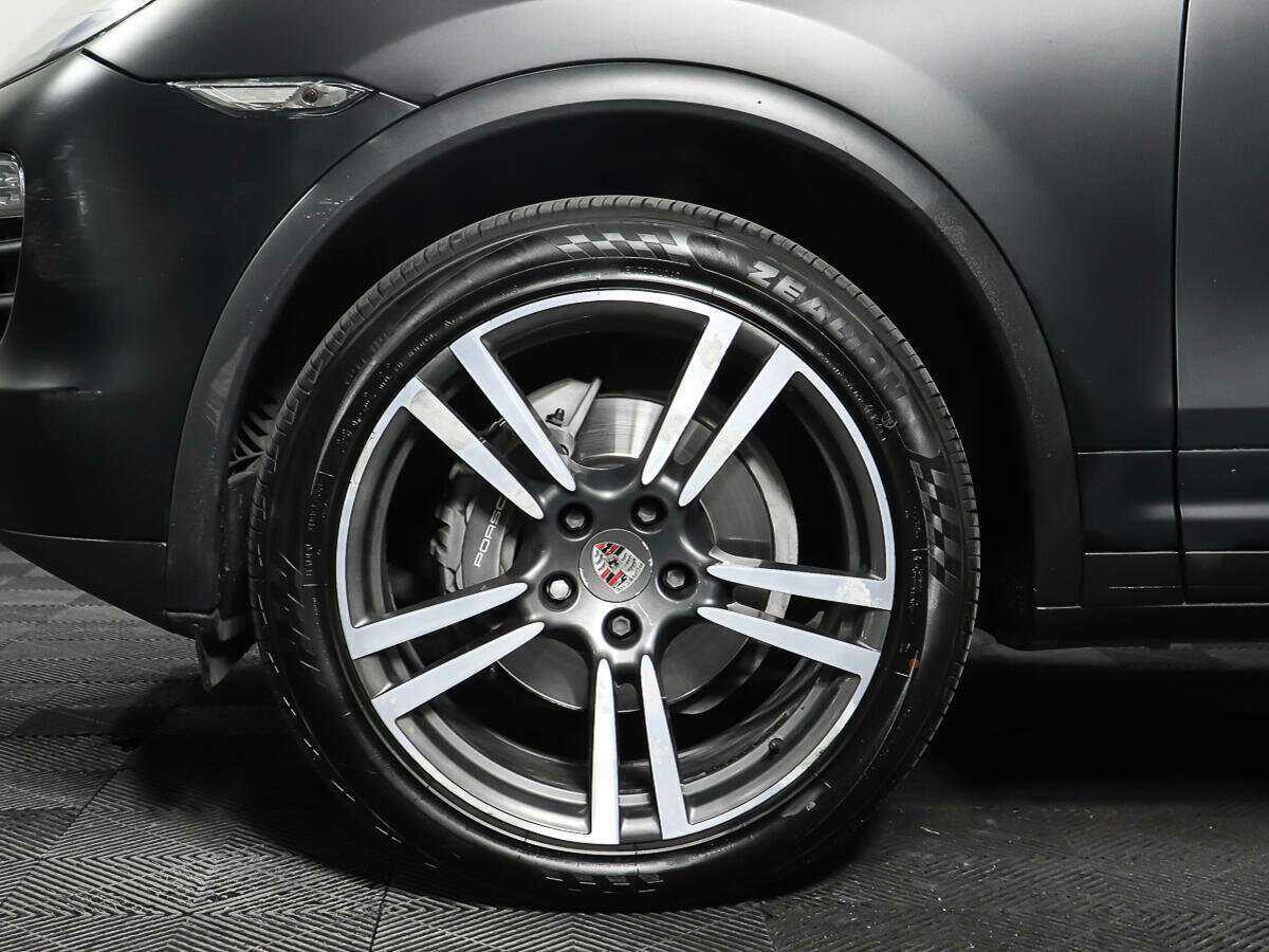 Б/У Порш Кайен 2012 года. Фото: #25