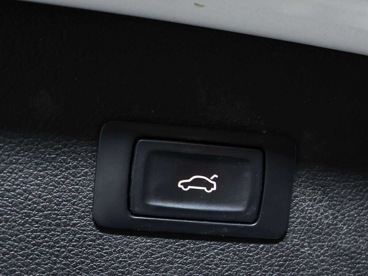 Б/У Ауди А7 2014 года. Фото: #17