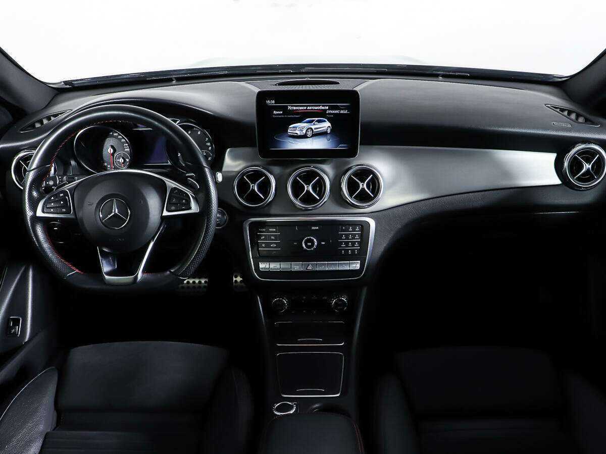 Б/У Мерседес-Бенц ГЛА 2018 года. Фото: #9