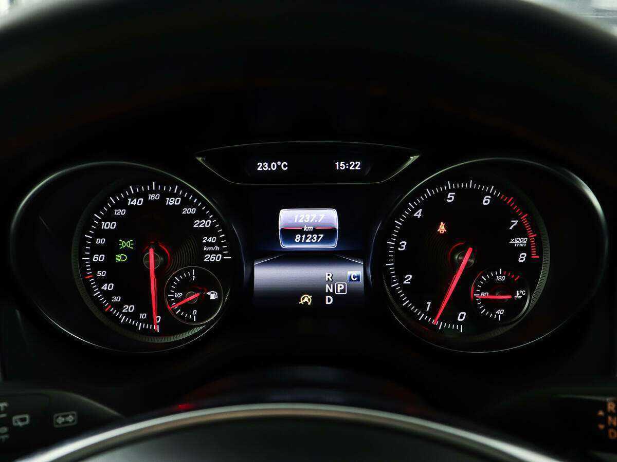 Б/У Мерседес-Бенц ГЛА 2018 года. Фото: #12