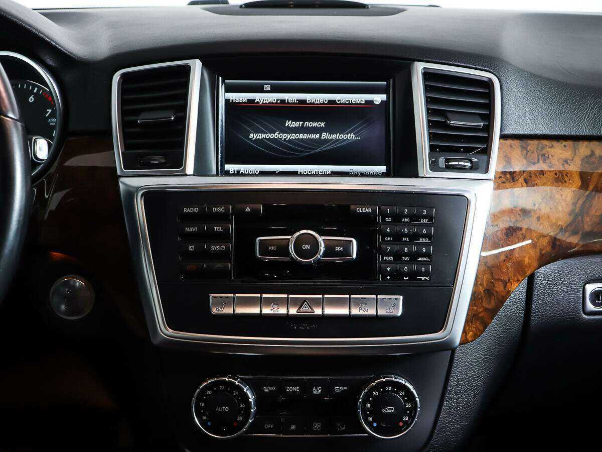 Б/У Мерседес-Бенц М-Класс 2013 года. Фото: #11