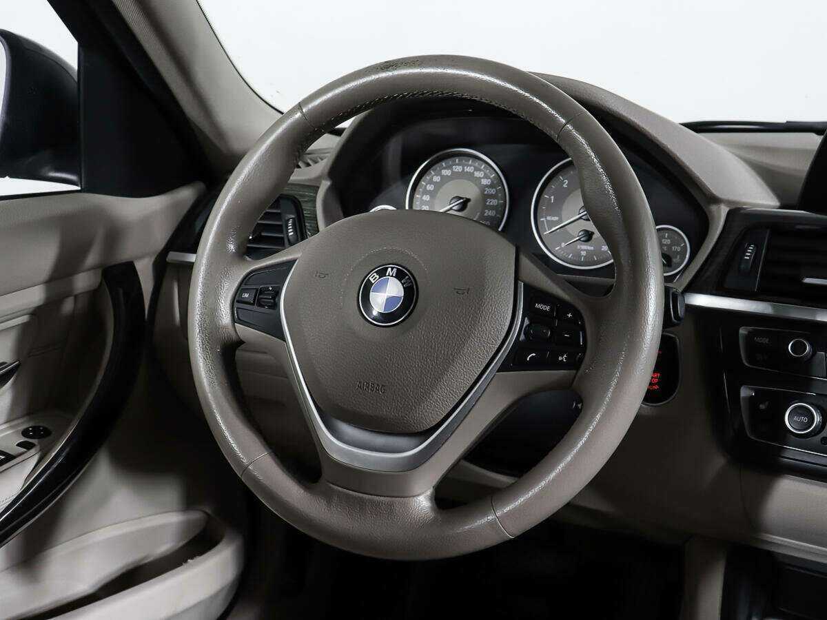 Б/У БМВ 3 серии 2012 года. Фото: #13