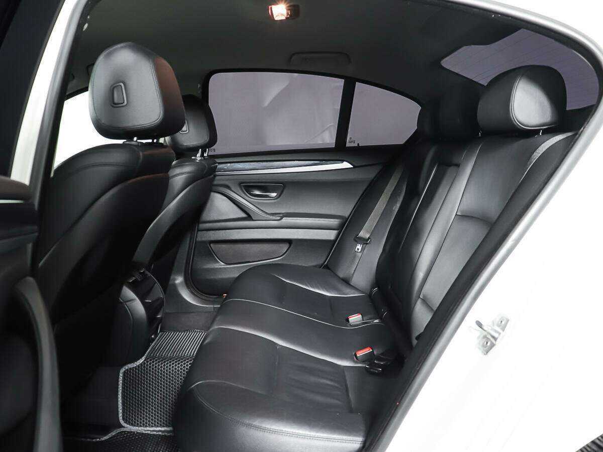 Б/У БМВ 5 серии 2013 года. Фото: #9