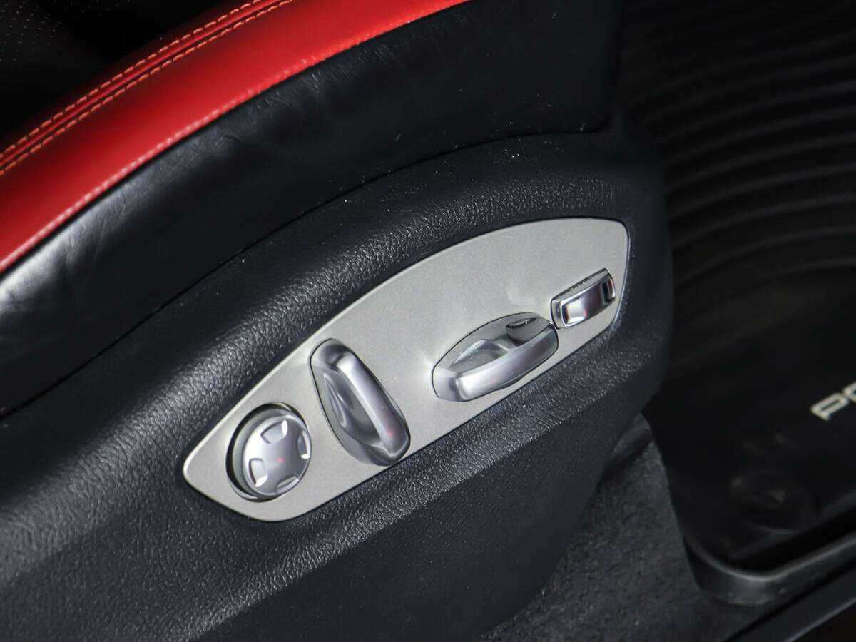 Б/У Порш Кайен 2017 года. Фото: #15