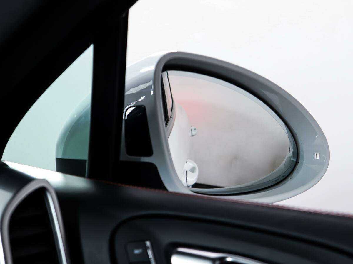 Б/У Порш Кайен 2017 года. Фото: #18