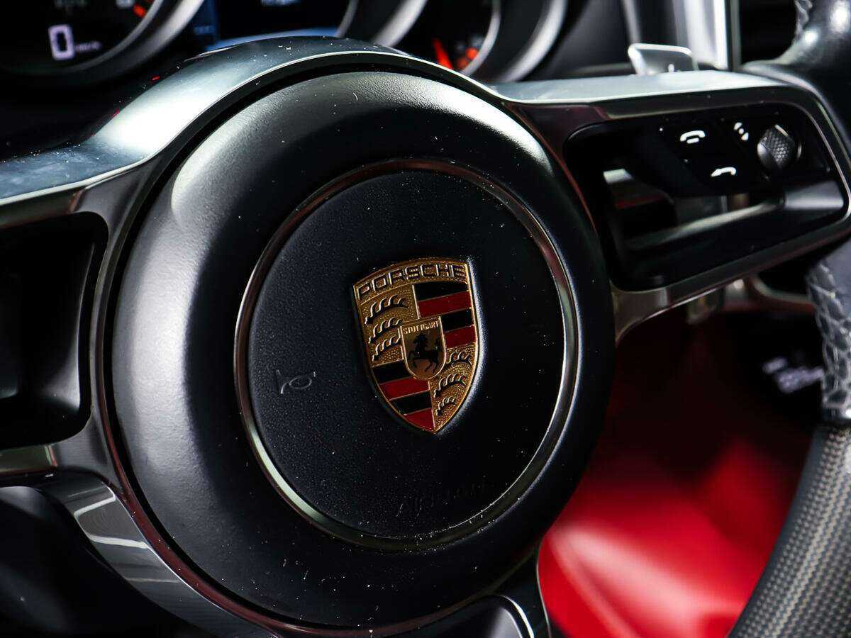 Б/У Порш Кайен 2017 года. Фото: #27