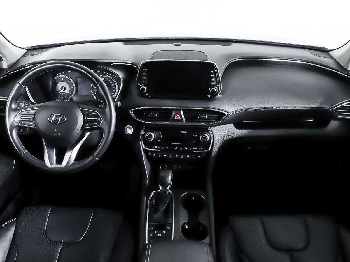 Б/У Хендай Санта Фе 2018 года. Фото: #11