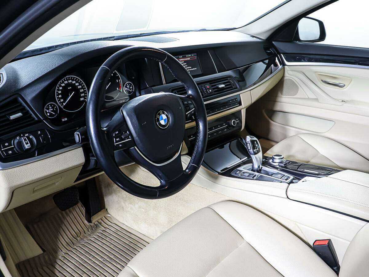 Б/У БМВ 5 серии 2014 года. Фото: #12