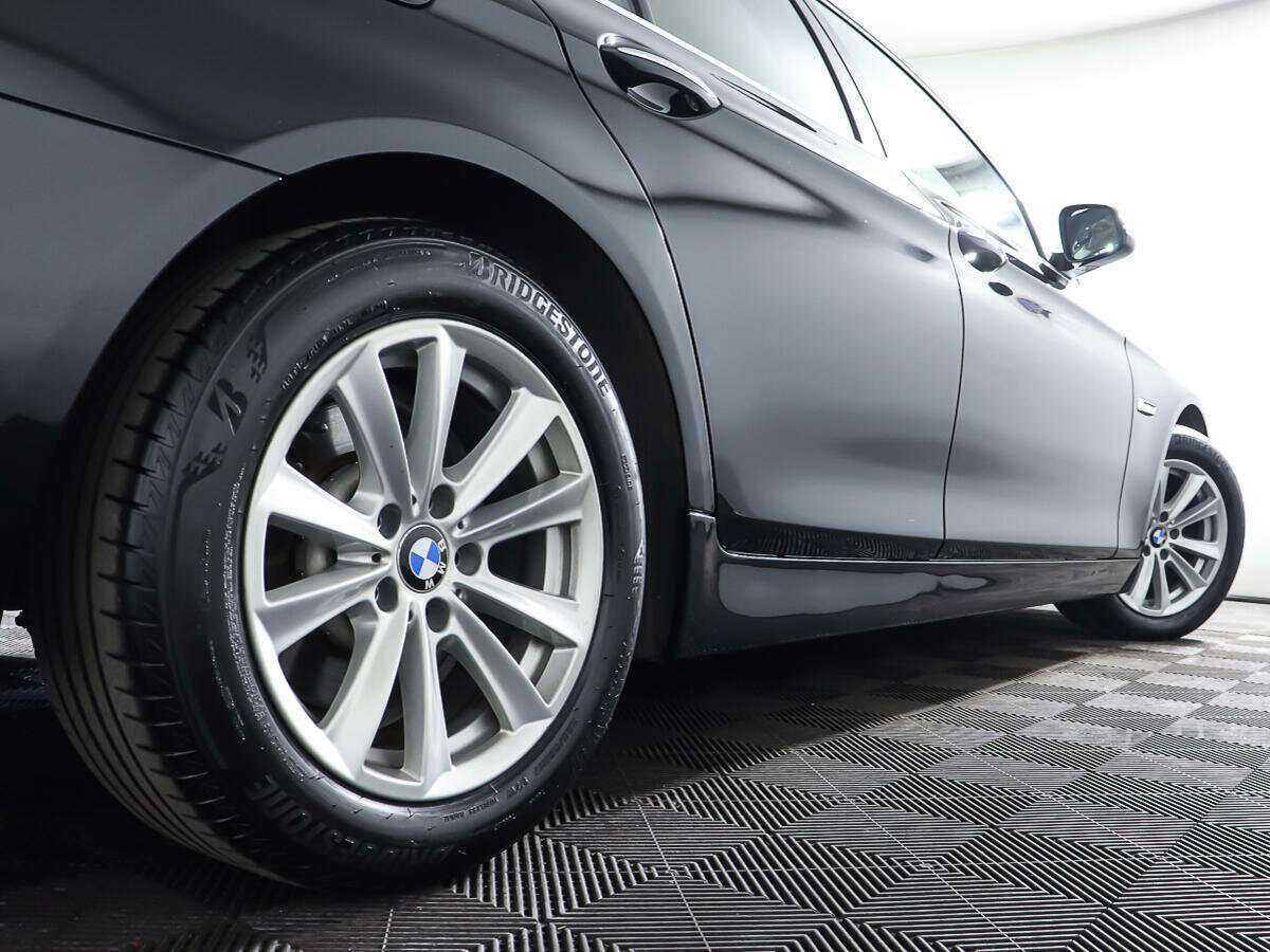 Б/У БМВ 5 серии 2014 года. Фото: #19