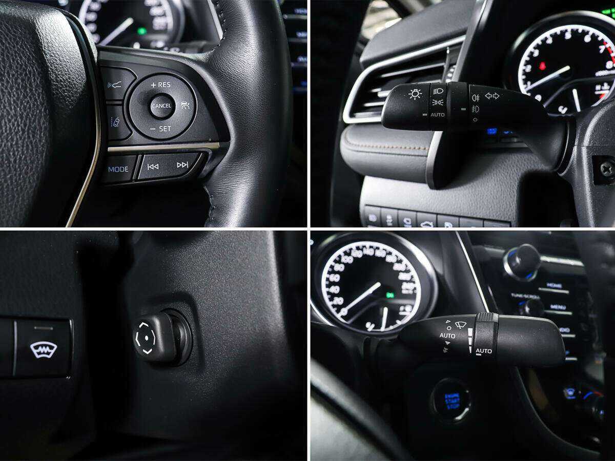 Б/У Тойота Камри 2019 года. Фото: #14