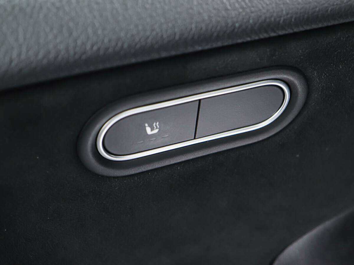 Б/У Мерседес-Бенц А-Класс 2019 года. Фото: #15