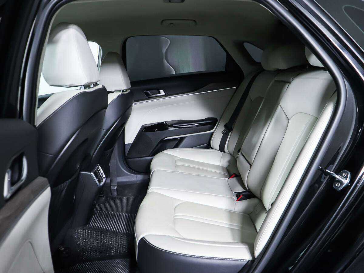 Б/У Киа К5 2020 года. Фото: #9