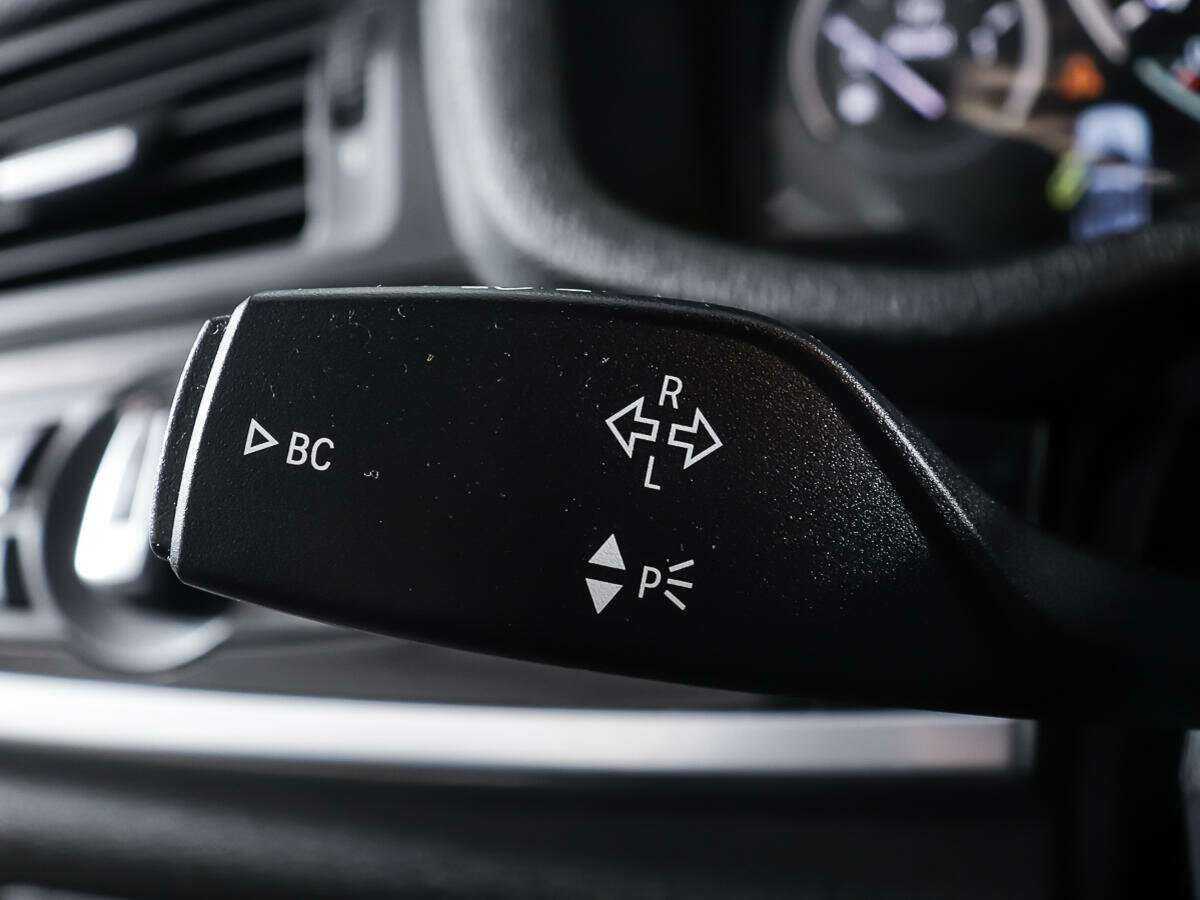 Б/У БМВ Икс3 2014 года. Фото: #17