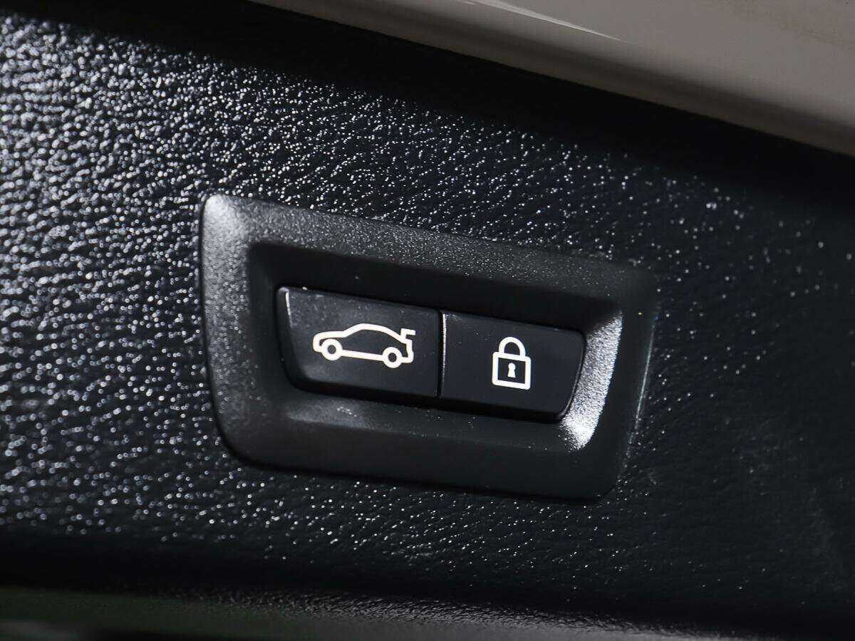 Б/У БМВ Икс3 2014 года. Фото: #20