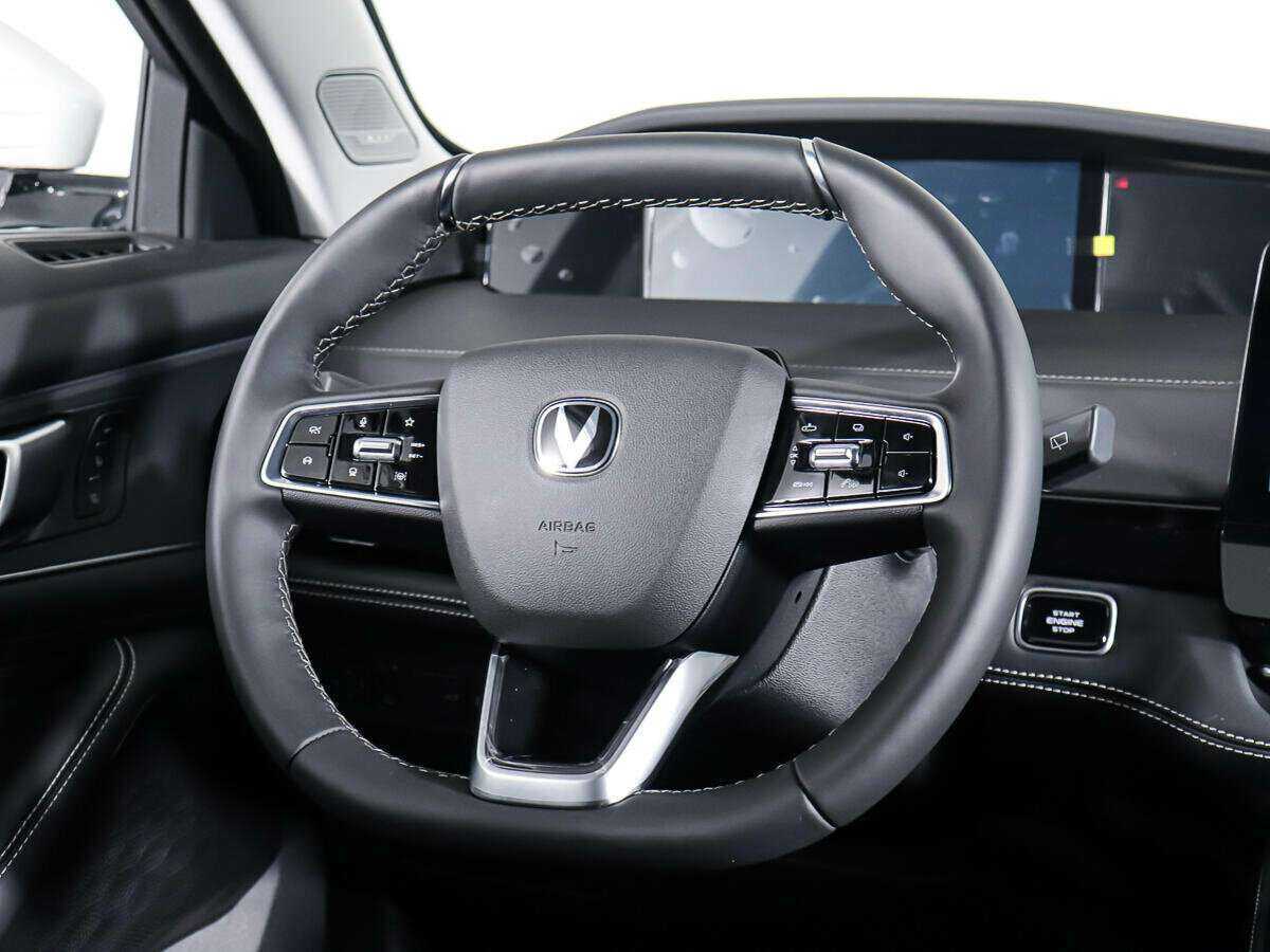 Б/У Чанган УНИ-К 2022 года. Фото: #14