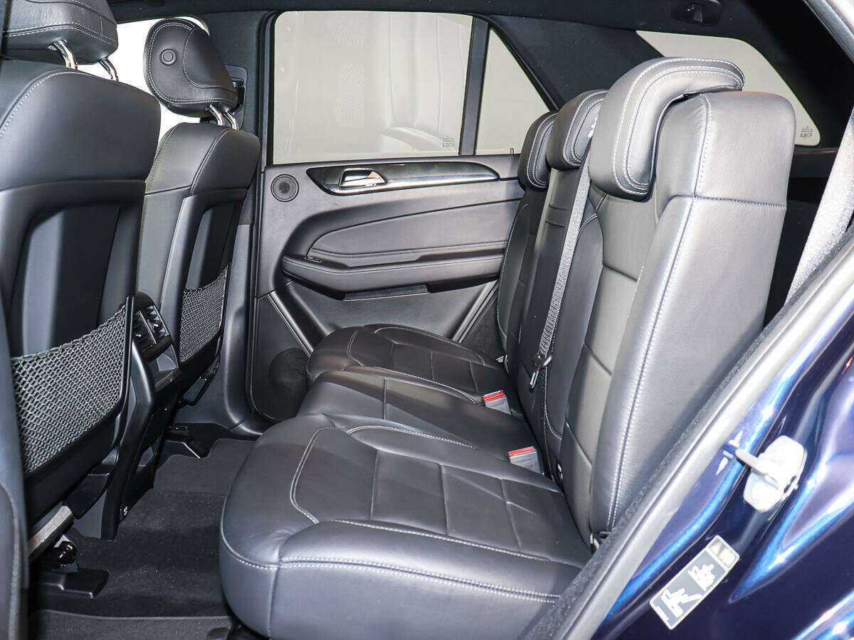 Б/У Мерседес-Бенц ГЛЕ 2016 года. Фото: #9