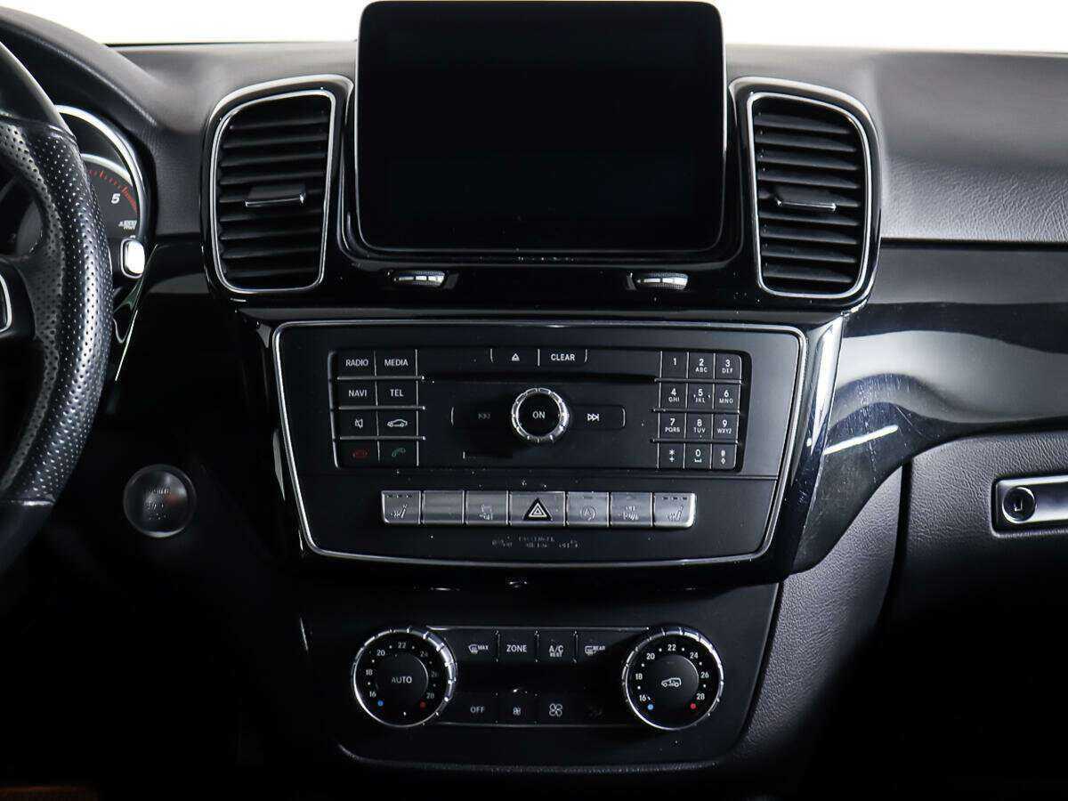 Б/У Мерседес-Бенц ГЛЕ 2016 года. Фото: #11