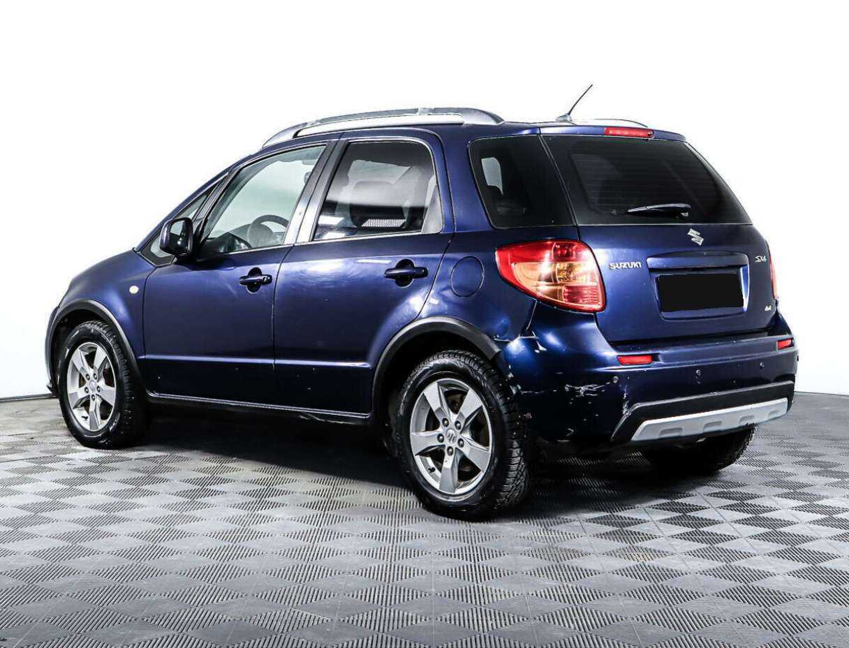 Б/У Сузуки С-Икс4 2010 года. Фото: #6
