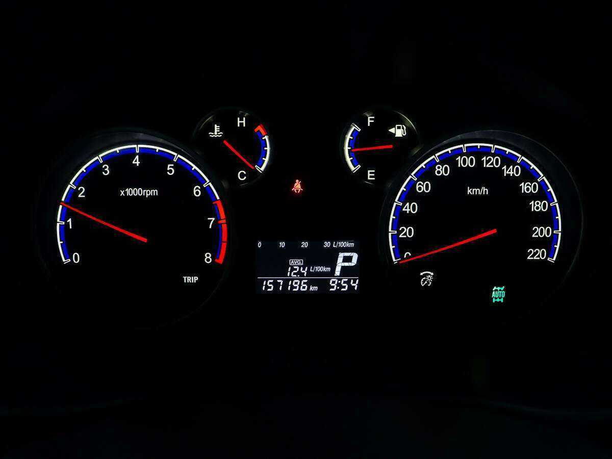 Б/У Сузуки С-Икс4 2010 года. Фото: #13