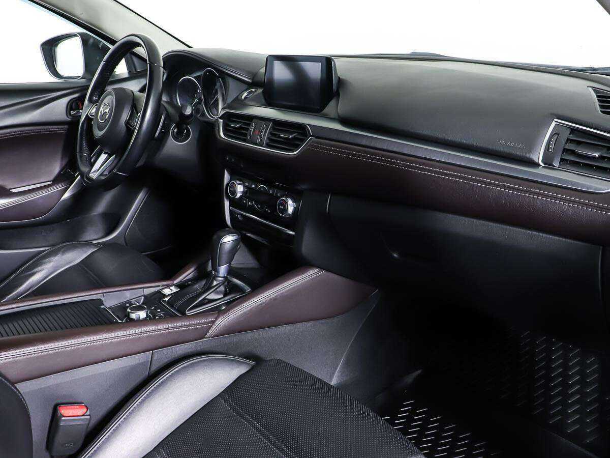 Б/У Мазда 6 2018 года. Фото: #8