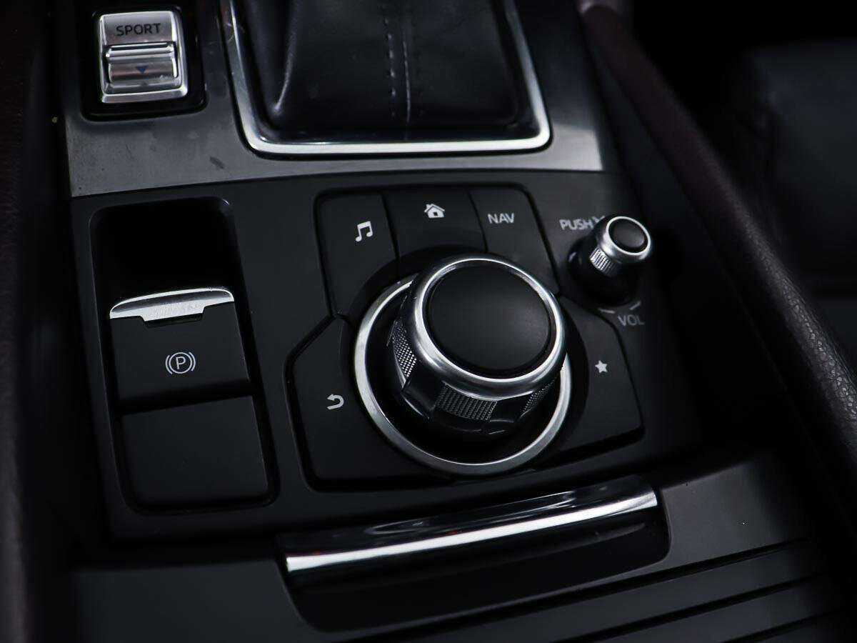 Б/У Мазда 6 2018 года. Фото: #16